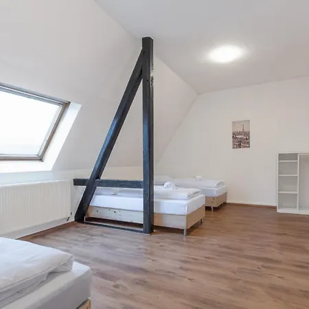 - 2 Schlafzimmer Monteurwohnung - Vollausgestattete Kueche - Wifi Duisburgo