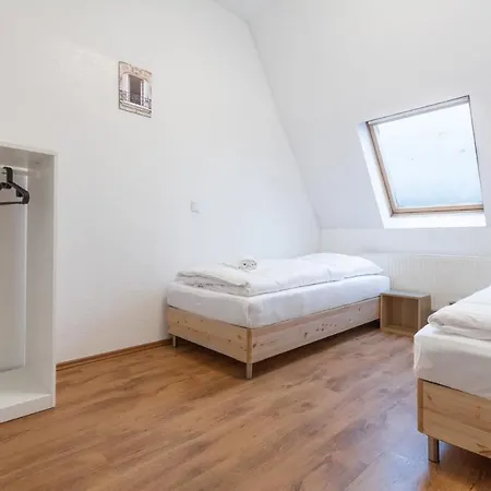 - 2 Schlafzimmer Monteurwohnung - Vollausgestattete Kueche - Wifi Apartamento Duisburgo