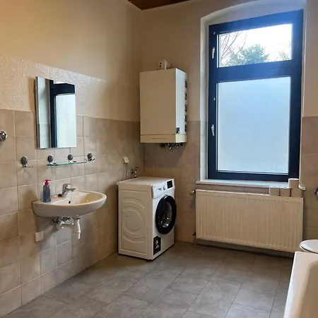 - 2 Schlafzimmer Monteurwohnung - Vollausgestattete Kueche - Wifi * דיסבורג