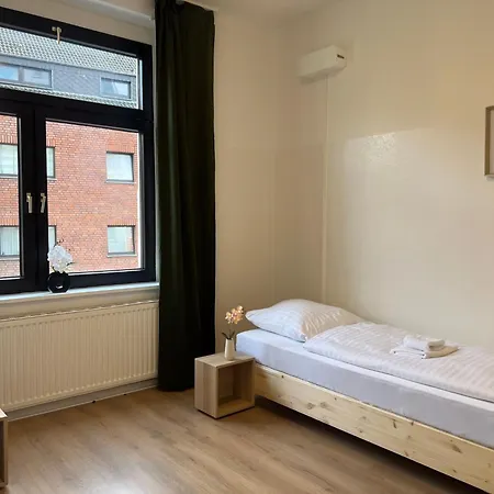- 2 Schlafzimmer Monteurwohnung - Vollausgestattete Kueche - Wifi Apartamento *