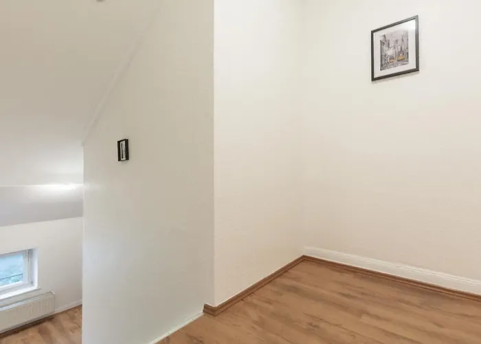 - 2 Schlafzimmer Monteurwohnung - Vollausgestattete Kueche - Wifi *