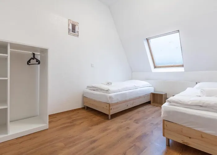 - 2 Schlafzimmer Monteurwohnung - Vollausgestattete Kueche - Wifi Lejlighed Duisburg