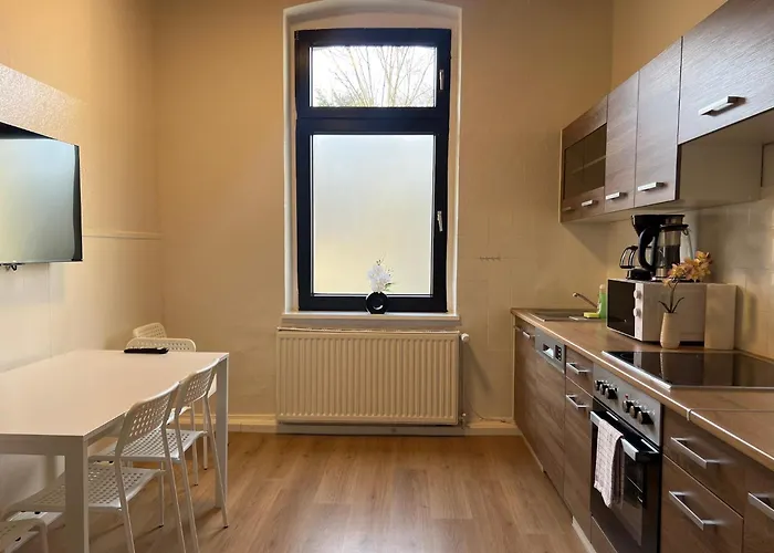- 2 Schlafzimmer Monteurwohnung - Vollausgestattete Kueche - Wifi Lejlighed